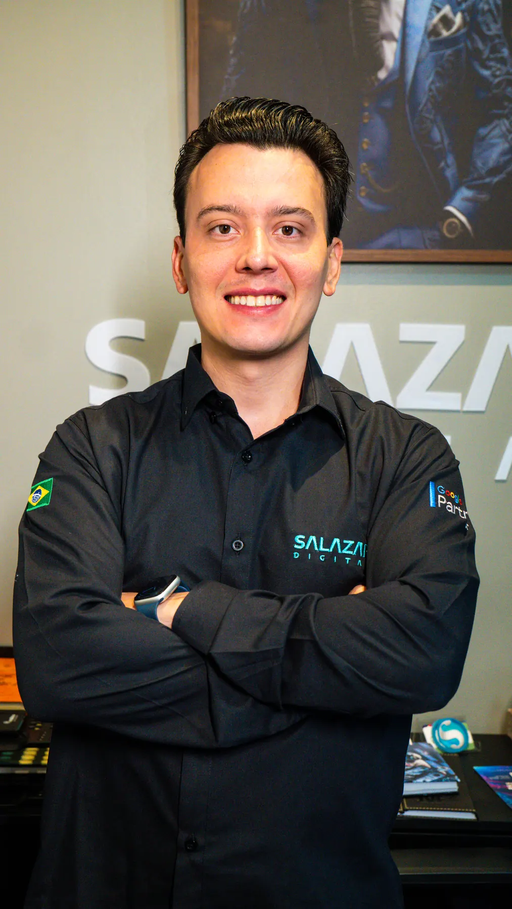 Marcos Salazar, fundador da Salazar Digital, na sede da agência.